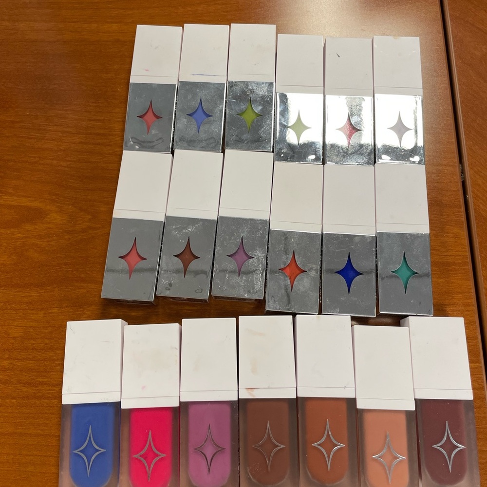 half magic eye and lip stains